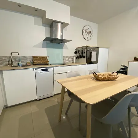Beau Duplex A 2 Min Du Rer B Апартаменты Севран